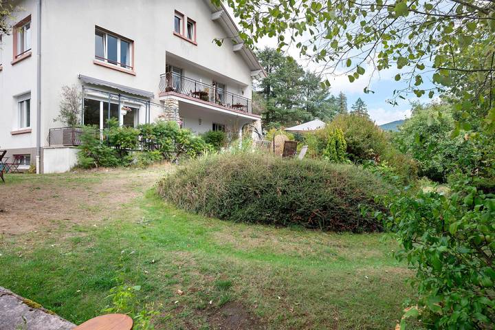 Chambre d’hôte pour 4 personnes, avec Balcon et Jardin