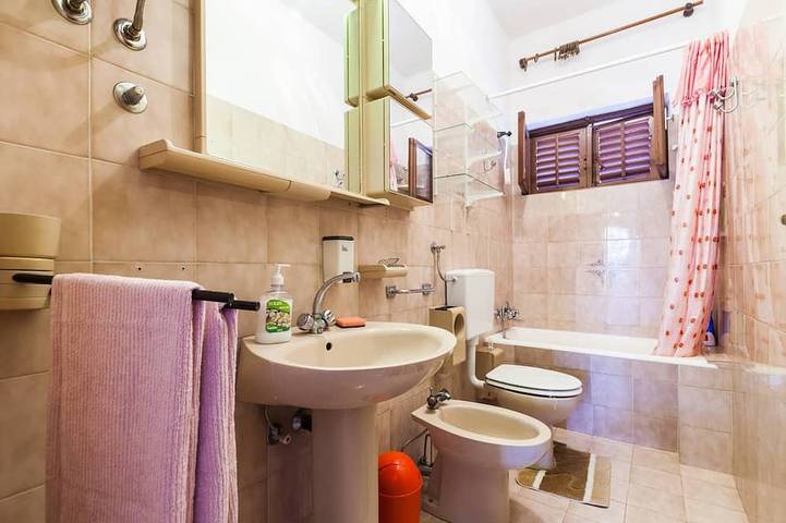Villa pour 6 personnes, avec jardin à Kali - 4