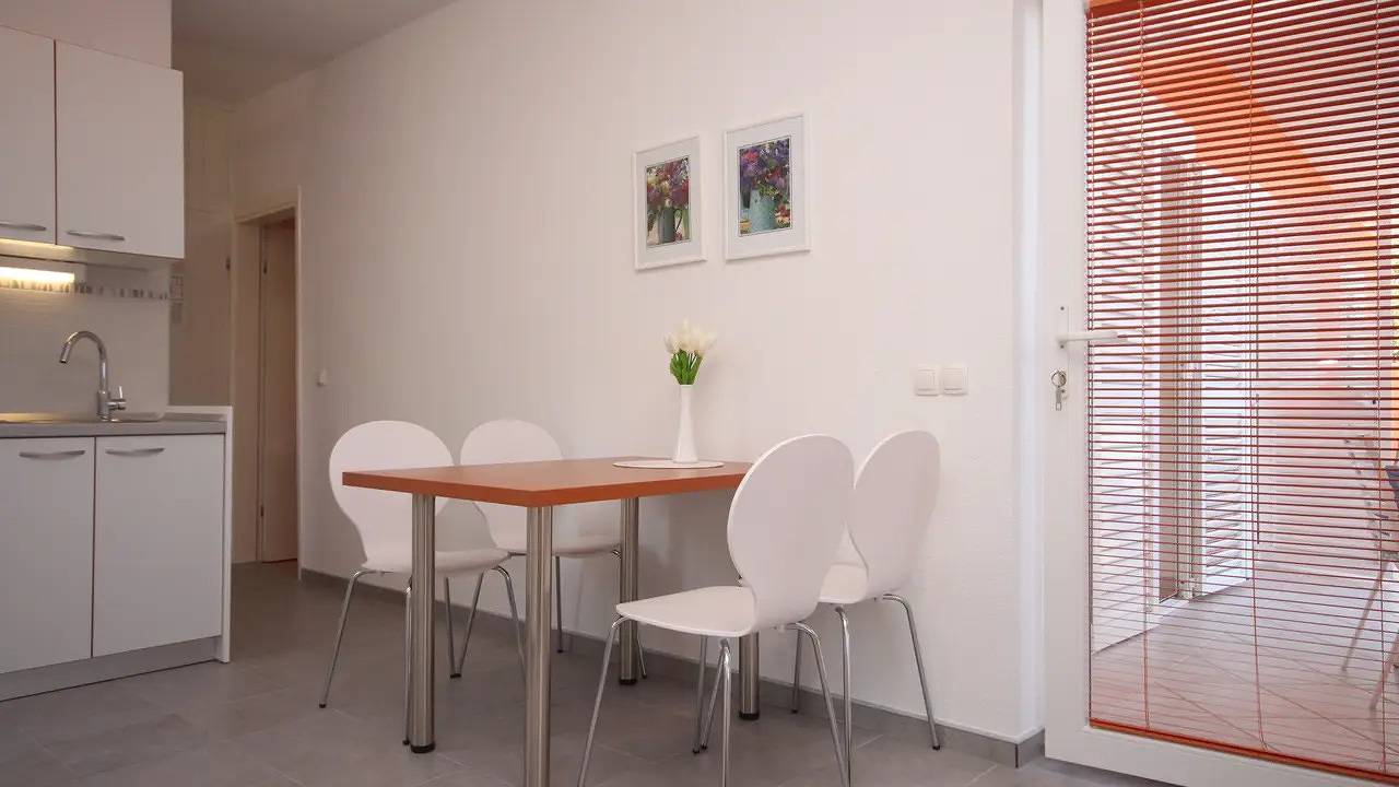 Appartement de vacances entier, Ferienwohnung für 4 Personen (33 m²) in Podgora in Podgora (Split-Dalmatie), Makarska riviera