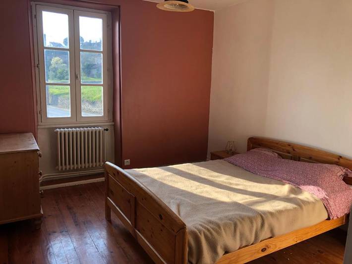 Location de vacances pour 2 personnes, avec vue et jardin à Saint-Donat-sur-l'Herbasse