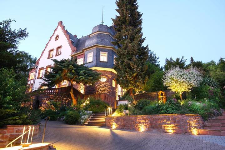 Ferienwohnung für 2 Personen, mit Terrasse und Garten, mit Haustier