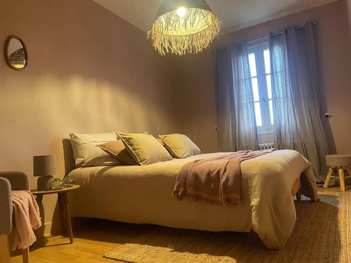 Location de vacances pour 10 personnes, avec terrasse à Saint-Sulpice-de-Faleyrens - 3