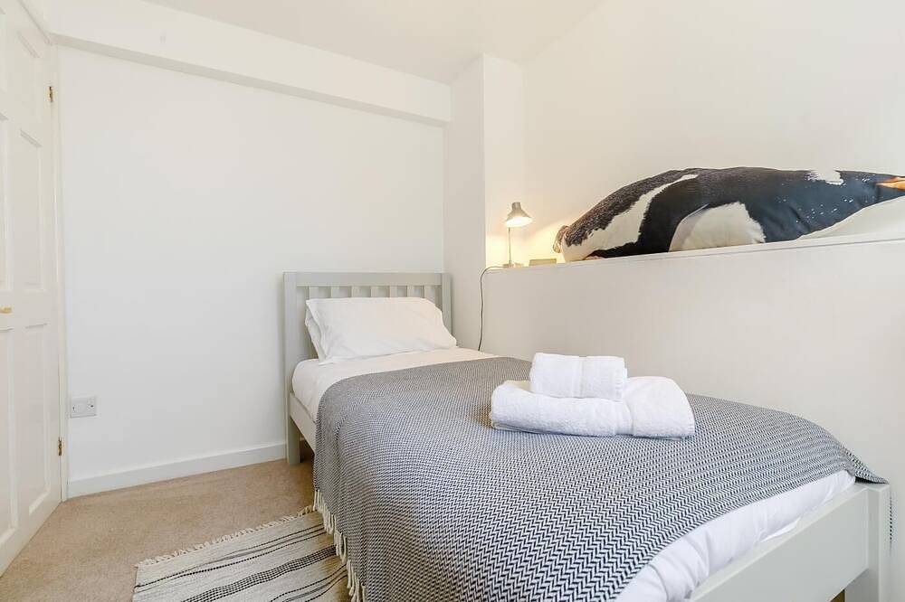 3 Bed in Penzance (oc-songpz) in Penzance, Cornwall