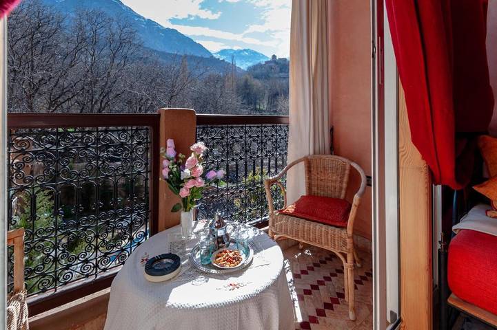 Chambre d’hôte pour 2 personnes, avec jardin ainsi que terrasse et piscine dans Imlil - 2