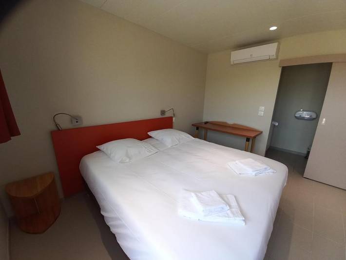 Hôtel pour 2 personnes, avec Terrasse ainsi que Jardin et Vue à Saint-Jean-de-Marcel