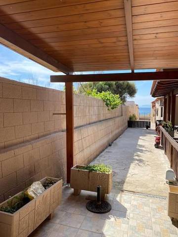 Gîte pour 3 personnes, avec terrasse à Ville de Rhodes