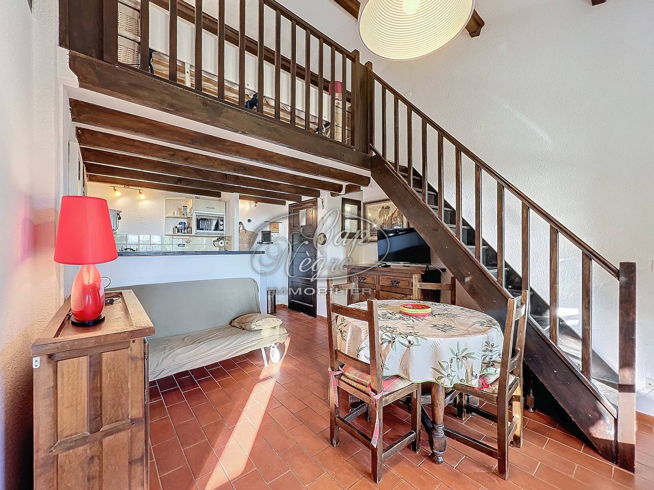 Mazet provençal T2 Duplex de 35 m2  pour 4 personnes avec jardin vue mer au Mas de Pramousquier  in Le Lavandou, Toulon Region