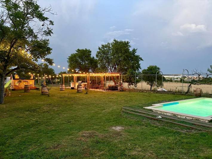 Chalet para 10 personas, con piscina además de jardín y vistas, Se admiten mascotas en Provincia de Huesca