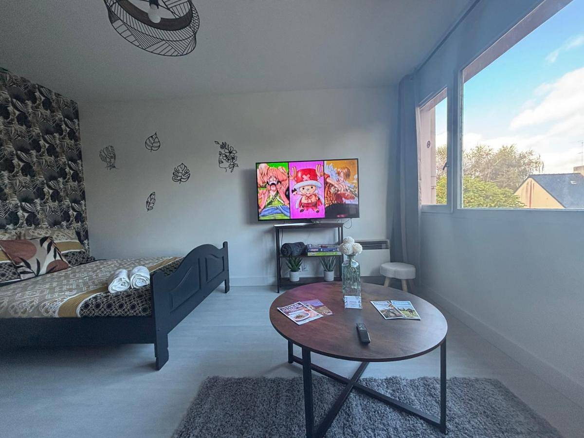 Appartement entier, One-Bedroom Apartment in Valognes, Côte de la Déroute