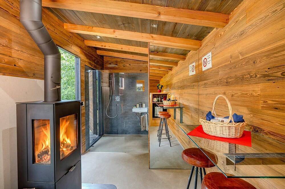 Private Mini-Villa am See nahe Gstaad & Interlaken in Zweisimmen, Frutigen - Lenk - Adelboden