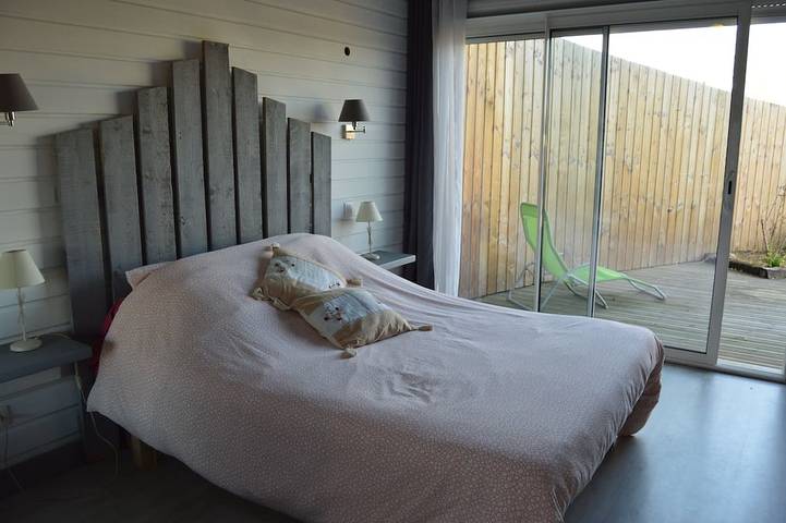 Location de vacances pour 10 personnes, avec sauna et jardin ainsi que jacuzzi et terrasse à Saint-André-d'Hébertot - 3