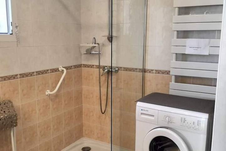 Location de vacances pour 3 personnes, avec jardin à Carnoules - 3