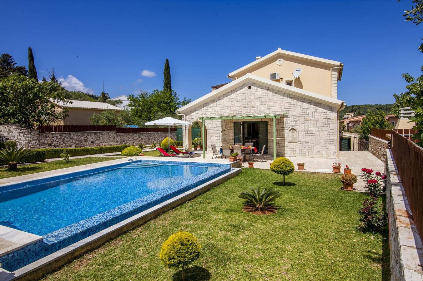 Villa Himara by Villa Plus in Kassiopi, Korfu