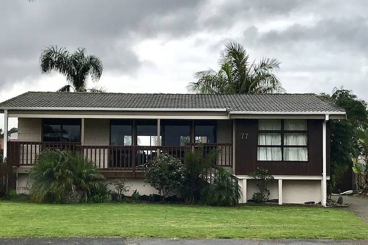 Holiday home for 12 people, with terrace and garden in Whitianga