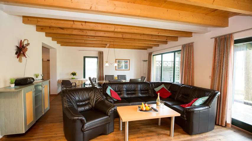 Ferienhaus für 7 Personen, mit Garten in Jabel - 2