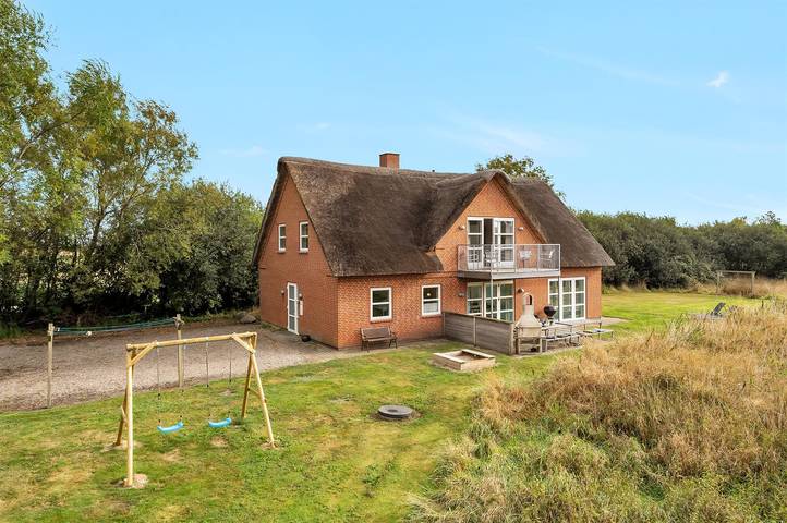Ferienhaus für 12 Personen, mit Balkon und Whirlpool sowie Sauna auf Rømø