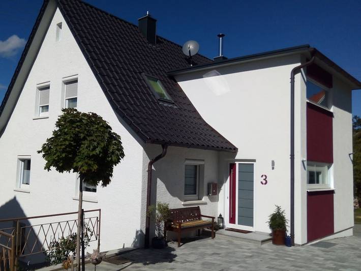 Ferienhaus für 4 Personen, mit Balkon und Garten, mit Haustier