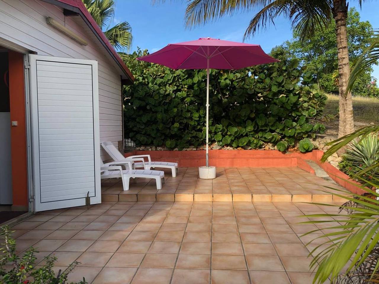 Apartamento entero, Apartamento acogedor con terraza y jardín en Sainte-Anne, 35 m² in Sainte-Anne, Guadalupe