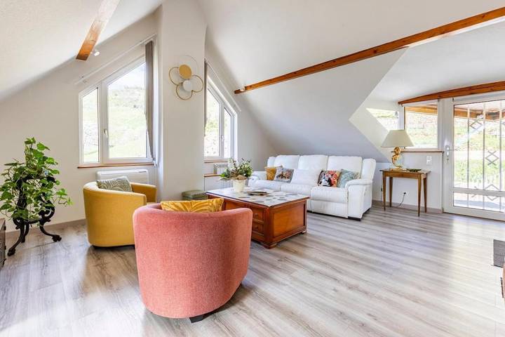 Gîte pour 4 personnes, avec jardin et terrasse à Niedermorschwihr - 2