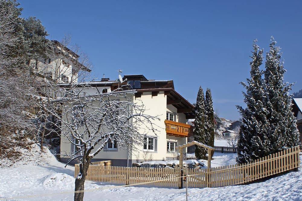Schönes Ferienhaus in herrlicher Lage in Tobadill, Bezirk Landeck