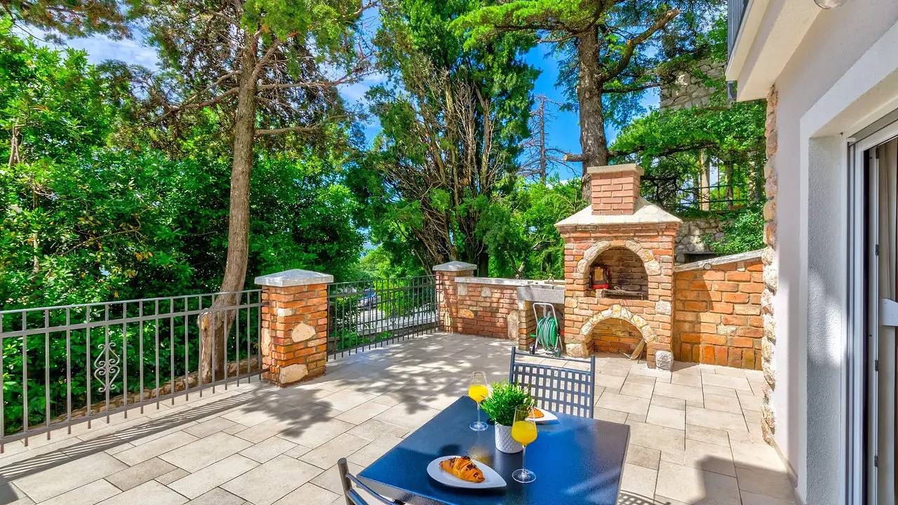 Cijeli apartman za odmor, Ferienwohnung für 4 Personen (45 m²) in Novi Vinodolski in Novi Vinodolski, Primorsko-goranska županija