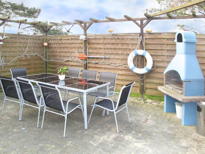 Ferienhaus für 7 Personen, mit Terrasse und Garten in West Rügen - 2