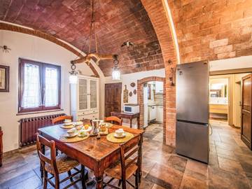 Maison De Vacances pour 6 Personnes dans Colle di Val d'Elsa, Province de Sienne, Photo 4
