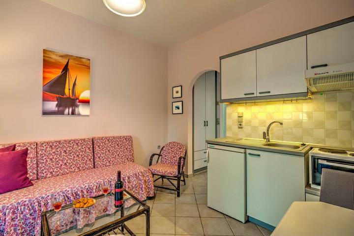 Appartement de vacances pour 3 personnes, avec jardin