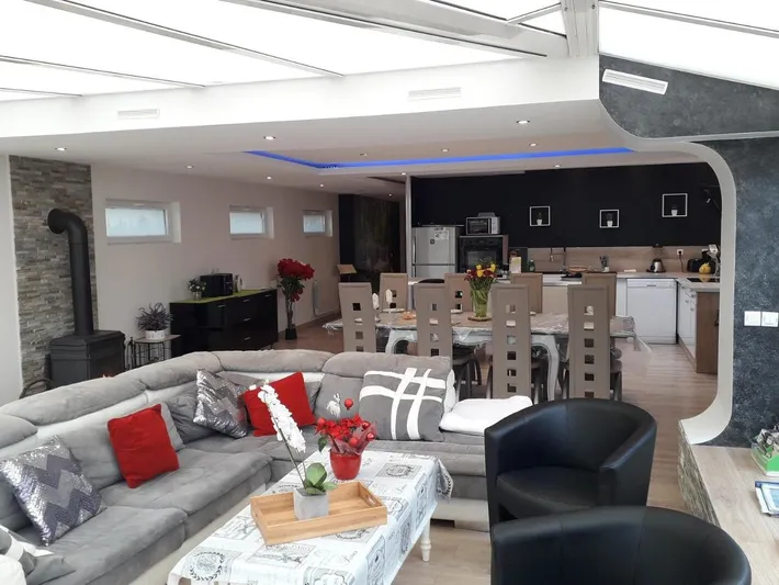 Ferienhaus für 10 Personen, mit Garten und Ausblick, mit Haustier - 1