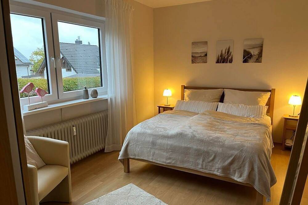 Ganze Wohnung, Hennen-Nest - Ferienwohnung Hennen-Nest in St. Ingbert, Saarpfalz-Kreis