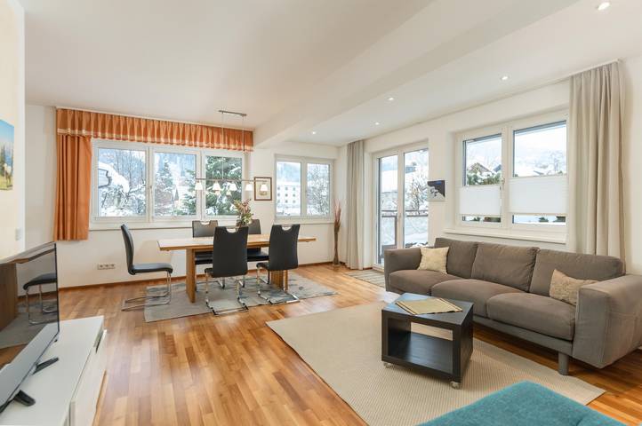 Ferienwohnung für 6 Personen, mit Terrasse und Ausblick - 1