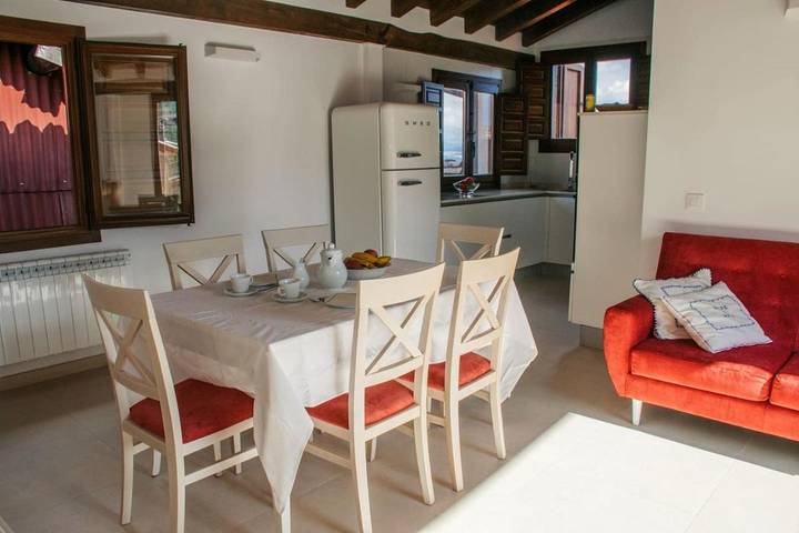 Location de vacances pour 10 personnes, avec vue et balcon à Mogarraz - 4