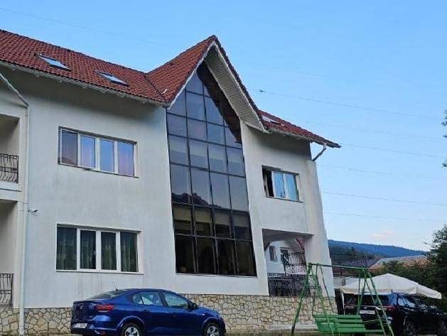 Villa pour 20 personnes, avec vue et jardin en Roumanie