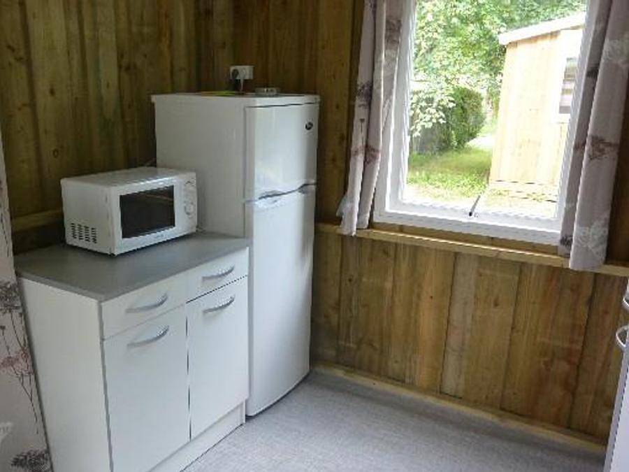 Camping Sous Doriat - Chalet 5 personas - Cabina de 2/5 plazas Gama Eco in Monnet-la-Ville, Jura