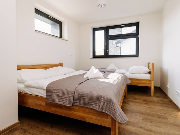 Ferienwohnung für 5 Personen, mit Balkon im Erzgebirge (Tschechien) - 4