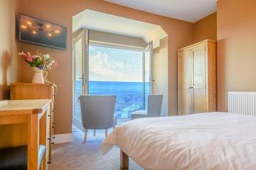 Cottage for 6 People in Westward Ho, Devon, Photo 2
