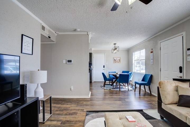 Ferienhaus für 6 Personen, mit Balkon und Garten - 1