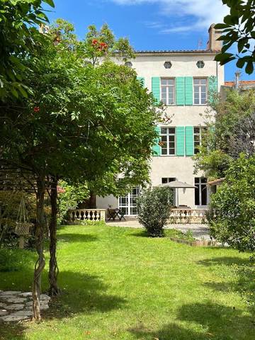 Chambre d’hôte pour 2 personnes, avec piscine ainsi que terrasse et jardin dans les Pyrénées-Orientales