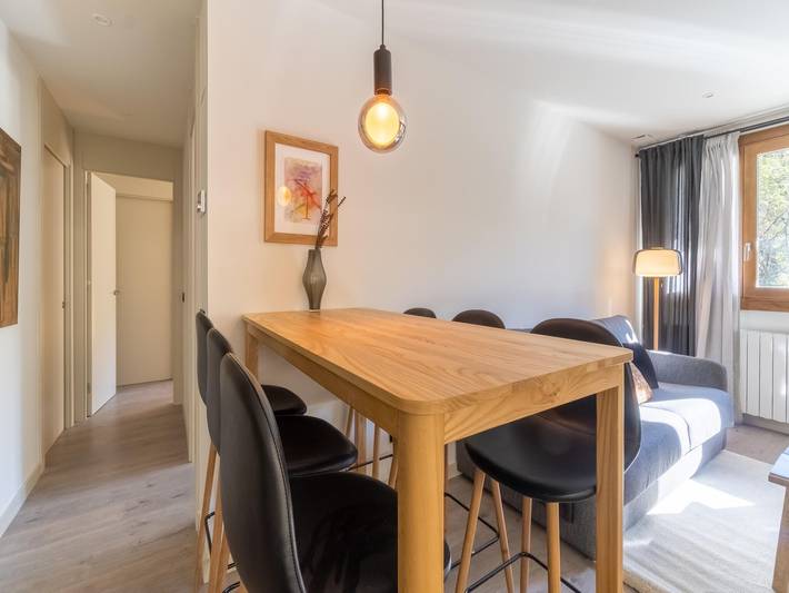 Ganze Wohnung, Steinhaus nahe Skigebiet Cerler in Cerler, Benasque