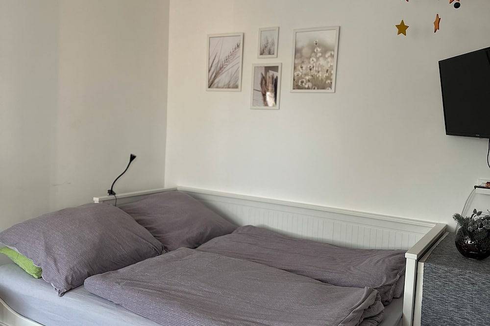 Ganze Wohnung, Apartment mit eigenem Eingang in Wardenburg, Naturpark Wildeshauser Geest