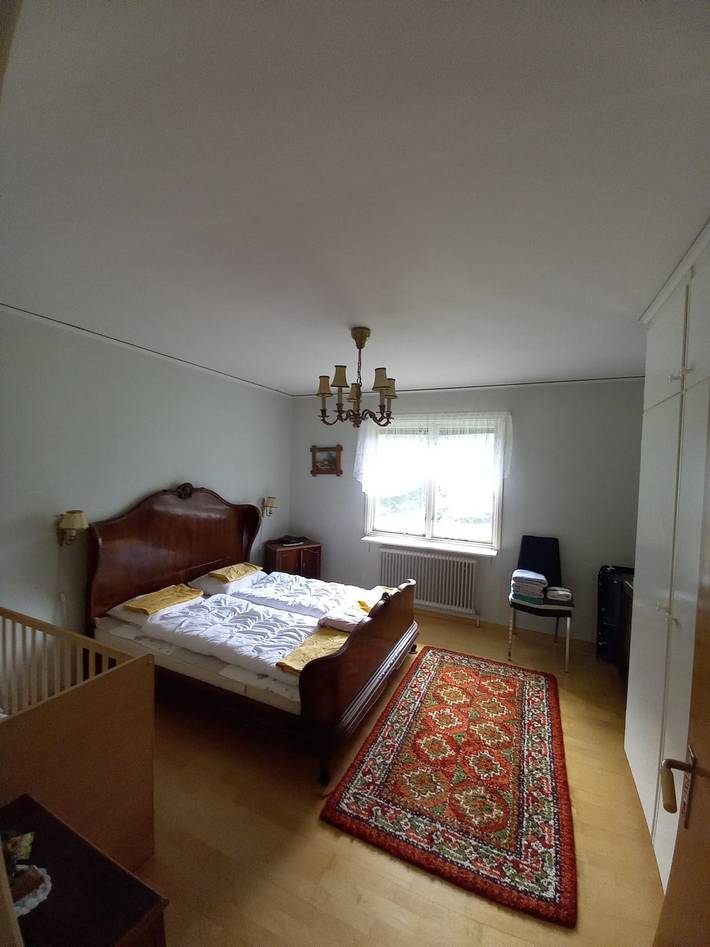 Rot-weisses Ferienhaus in Småland in Seenähe mit Boot in Kronoberg