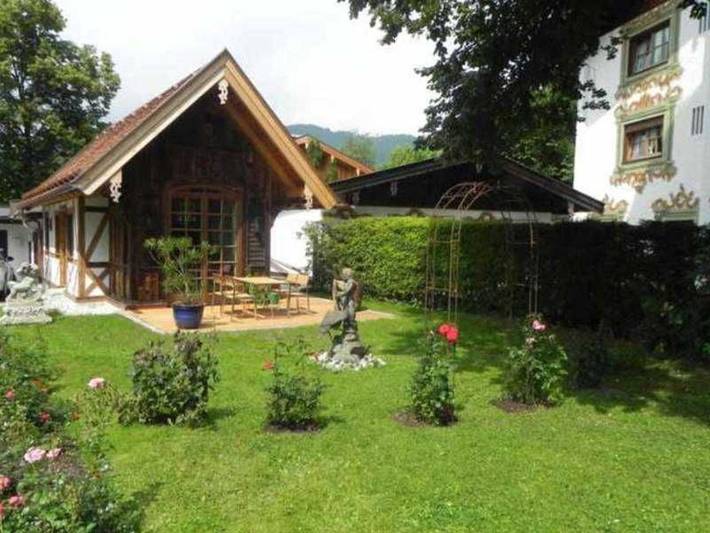 Ferienwohnung für 2 Personen, mit Balkon und Garten