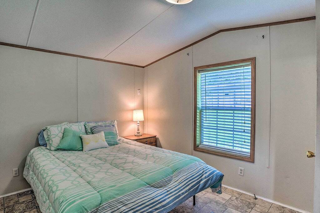 Lake Texoma Cabin Near Willow Springs Marina! in Lake Texoma