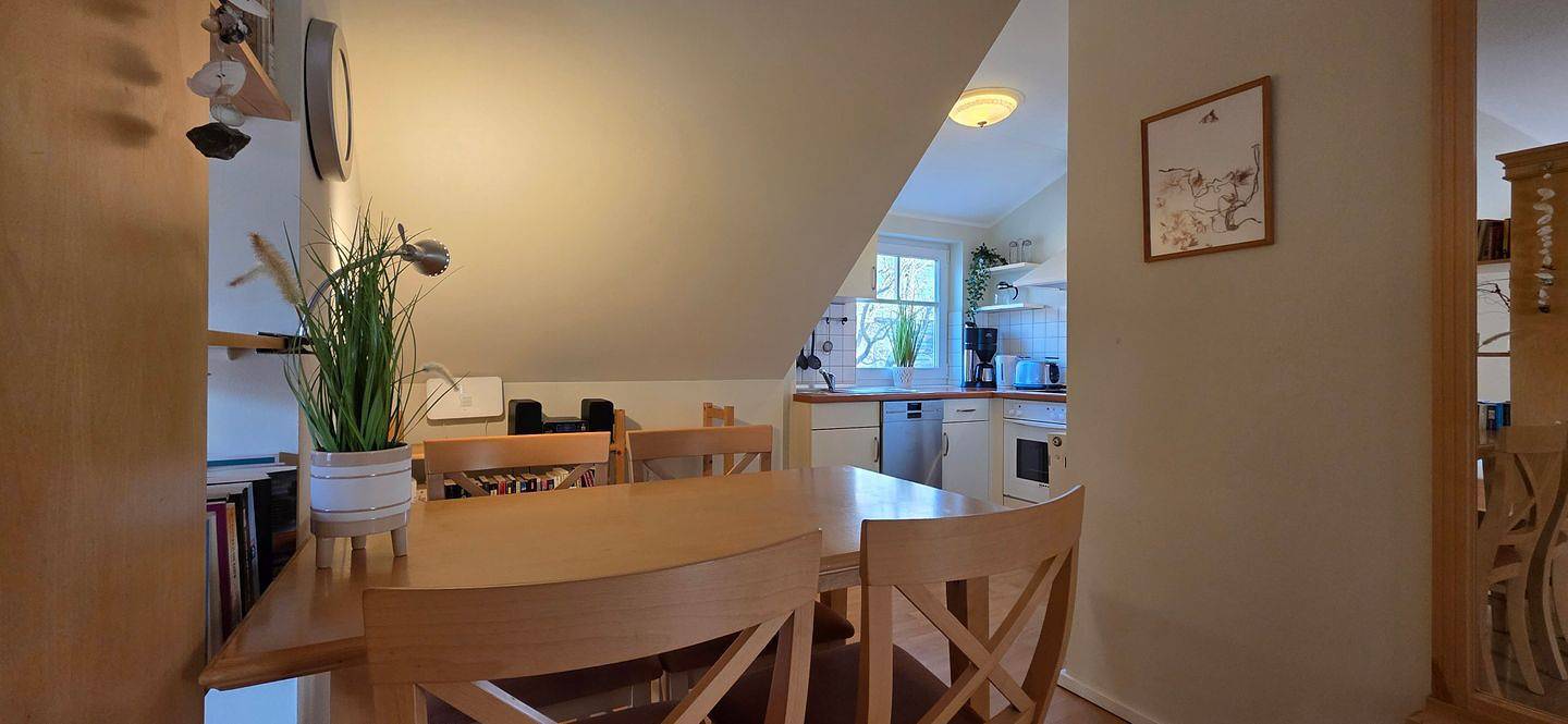 Apartamento entero, 1-Zi-Wohnung im Dachgeschoss (38 m²) mit Wlan in Graal-Müritz, Rostock y sus alrededores