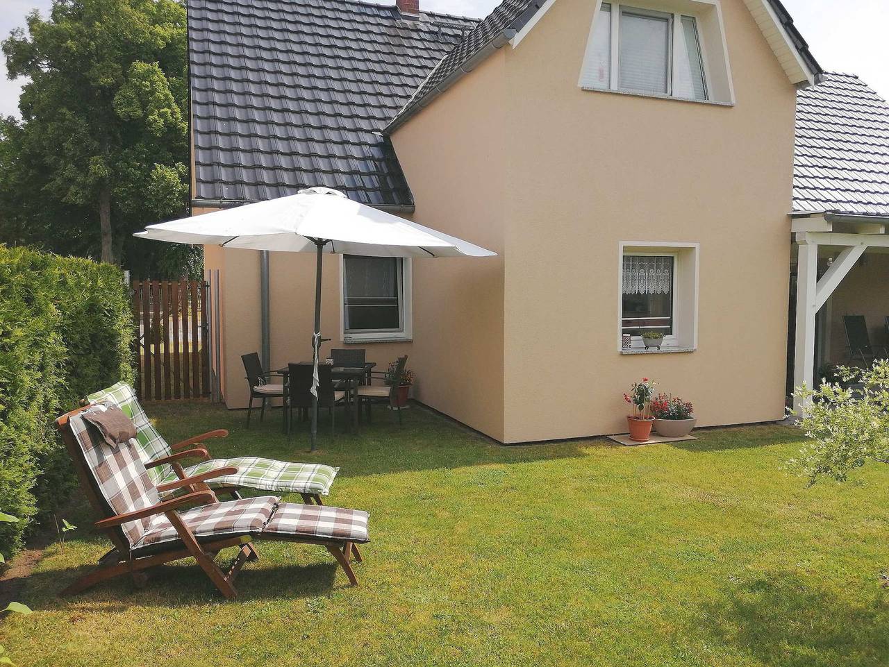 Ganze Ferienwohnung, Ferienwohnung Katrin in Lärz, Müritz