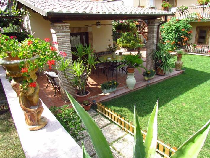 Casa vacanza per 3 persone, con Terrazza e Giardino nonché Panorama a Genazzano