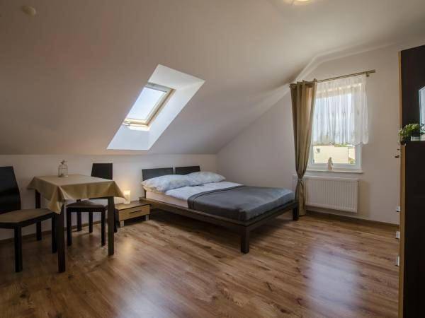 Ferienwohnung für 2 Personen, mit Ausblick und Terrasse sowie Garten in Halbinsel Hel - 3