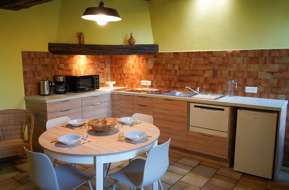 Gîte le Licaraclo in Treigny-Perreuse-Sainte-Colombe, Région d'Auxerre