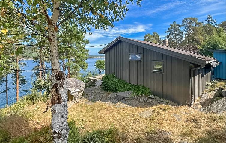 Ferienhaus für 9 Personen mit Garten in Risør