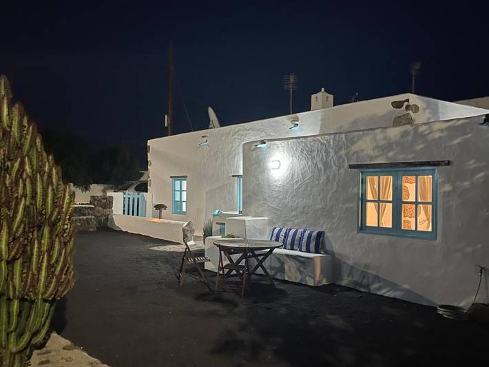 Location de vacances pour 3 personnes, avec jardin et vue dans Guatiza